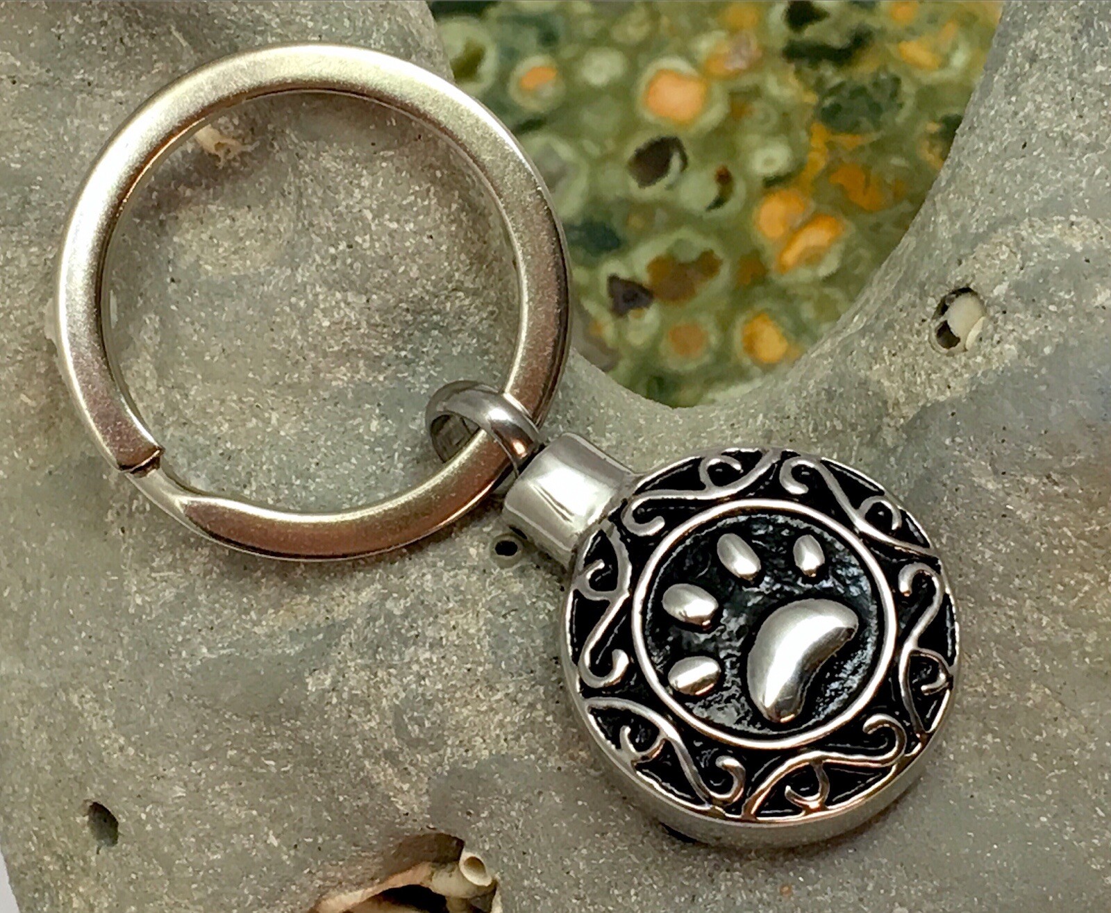 Keyring Urn .5″ Key Chain Pet Cremation Pendant Holds Ash Dog Cat Paw Print Paws