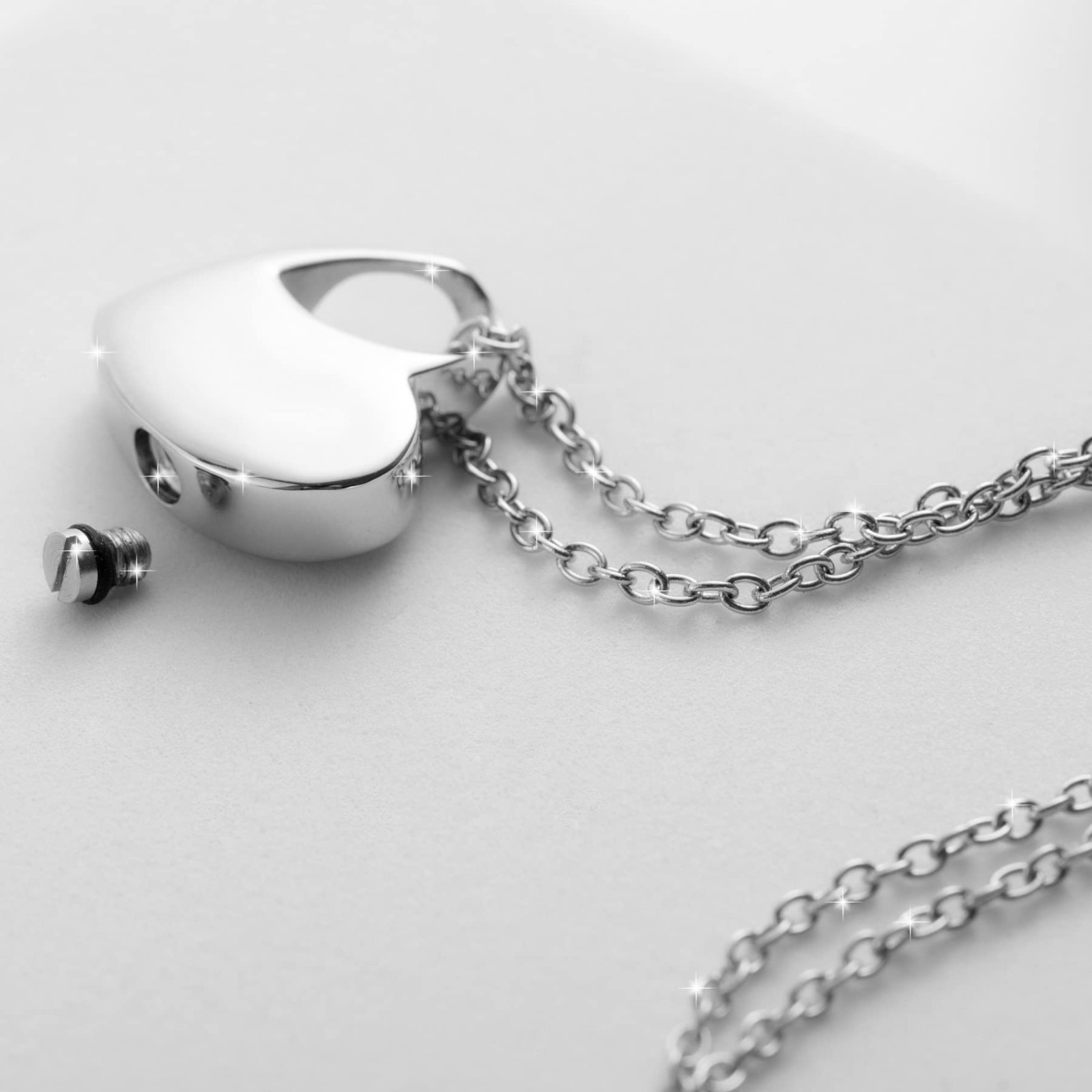 3 Pack Heart Urns for Ashes – Waterproof Cremation Jewelry Necklaces & Locket Se