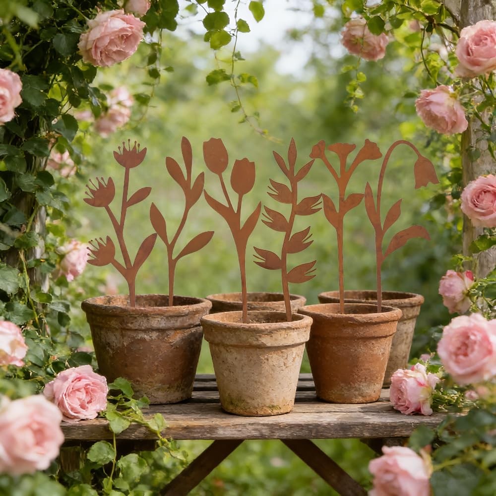 Garden Decor for Outside, 6 Pcs Rusty Metal Flower Garden Stakes with Fern Leaf