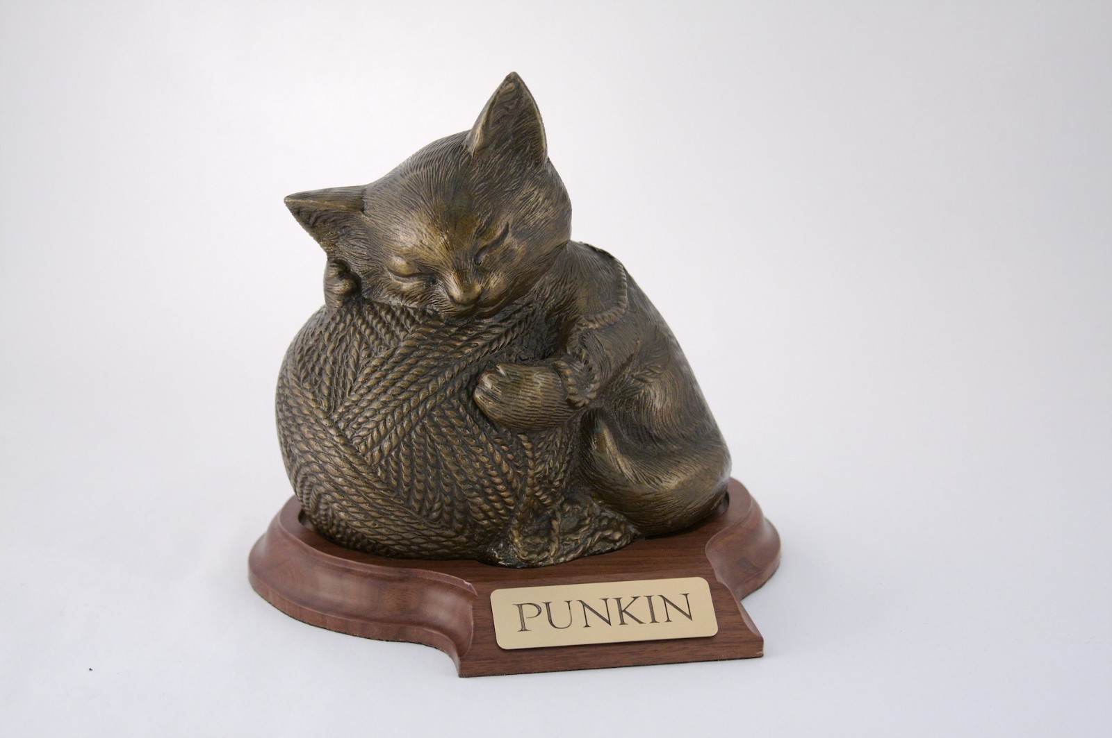 Small 40 Cubic Inches Bronze Precious Kitty Urn for Ashes with Engravable Base
