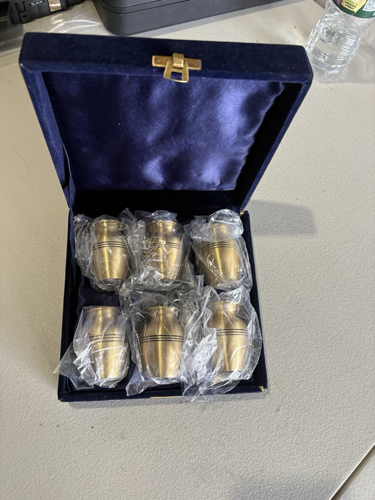 Set of 6 Gold Classic urn Bronze, 2.5x2inch cremation urn ,decorativ urns