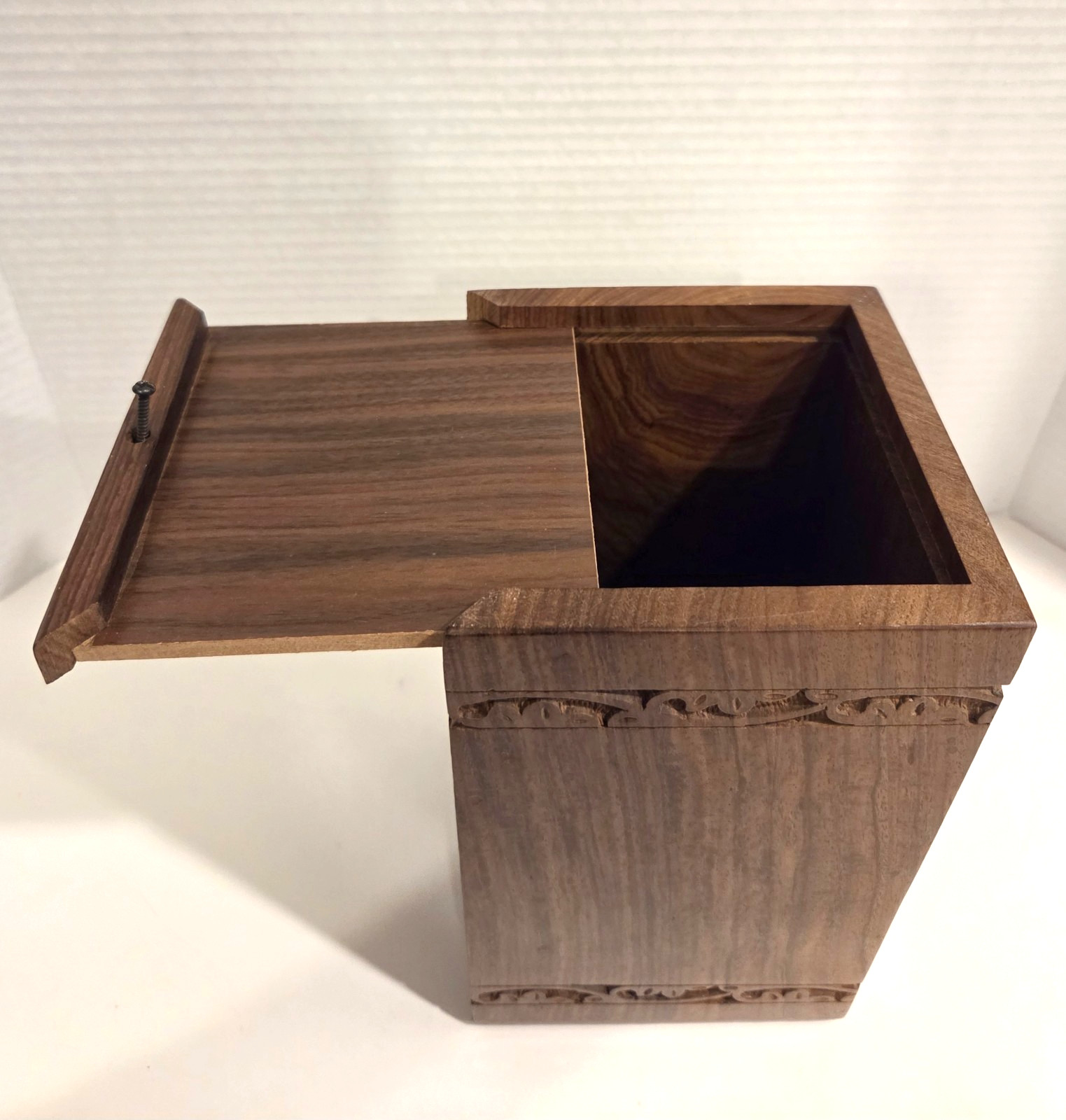 Cremation Urn Hand Carved Rosewood Tree Of Life Design 8.5″ X 4.78″ Adult/Lg Pet