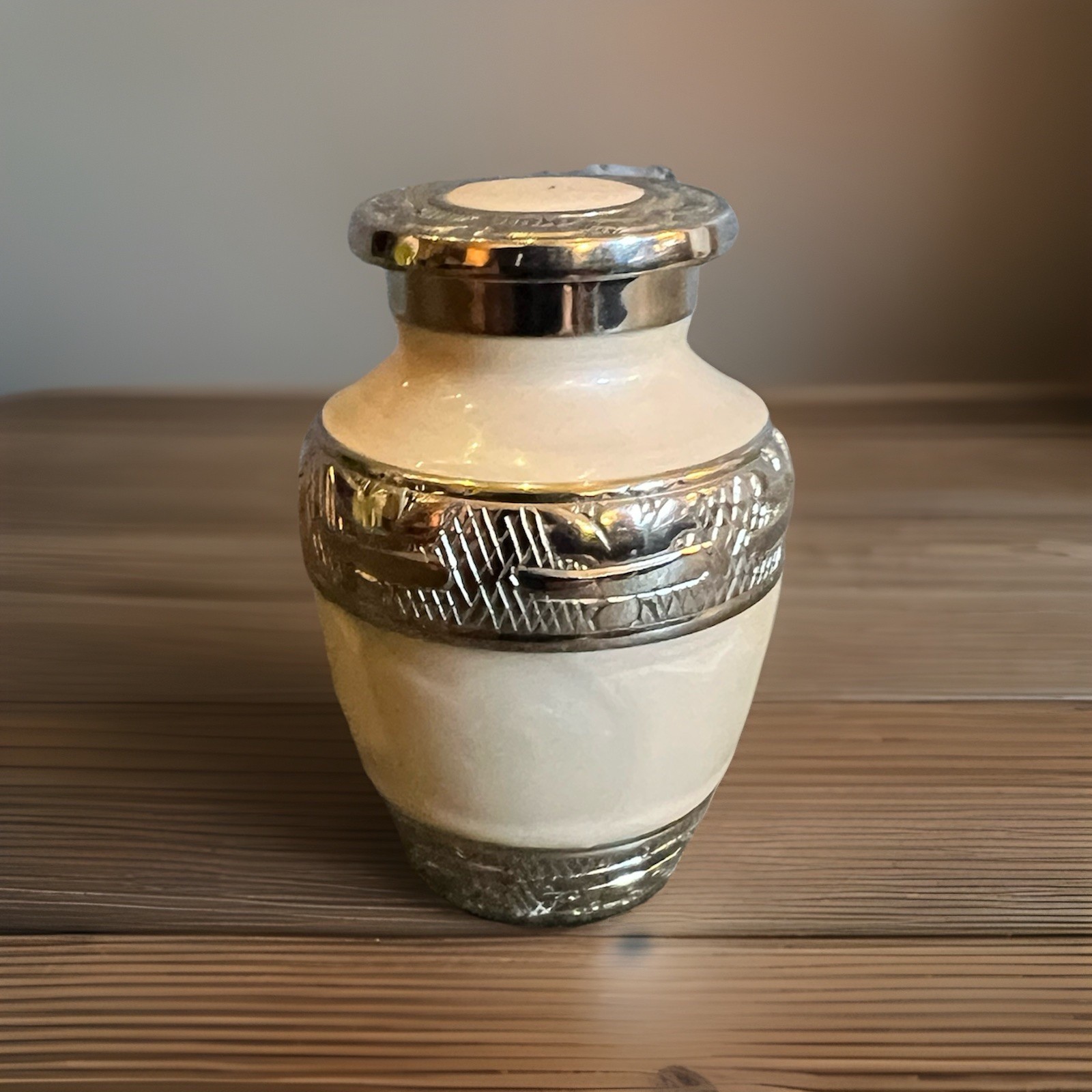 Cremation White And Silver Color 2.5 Inch Tall