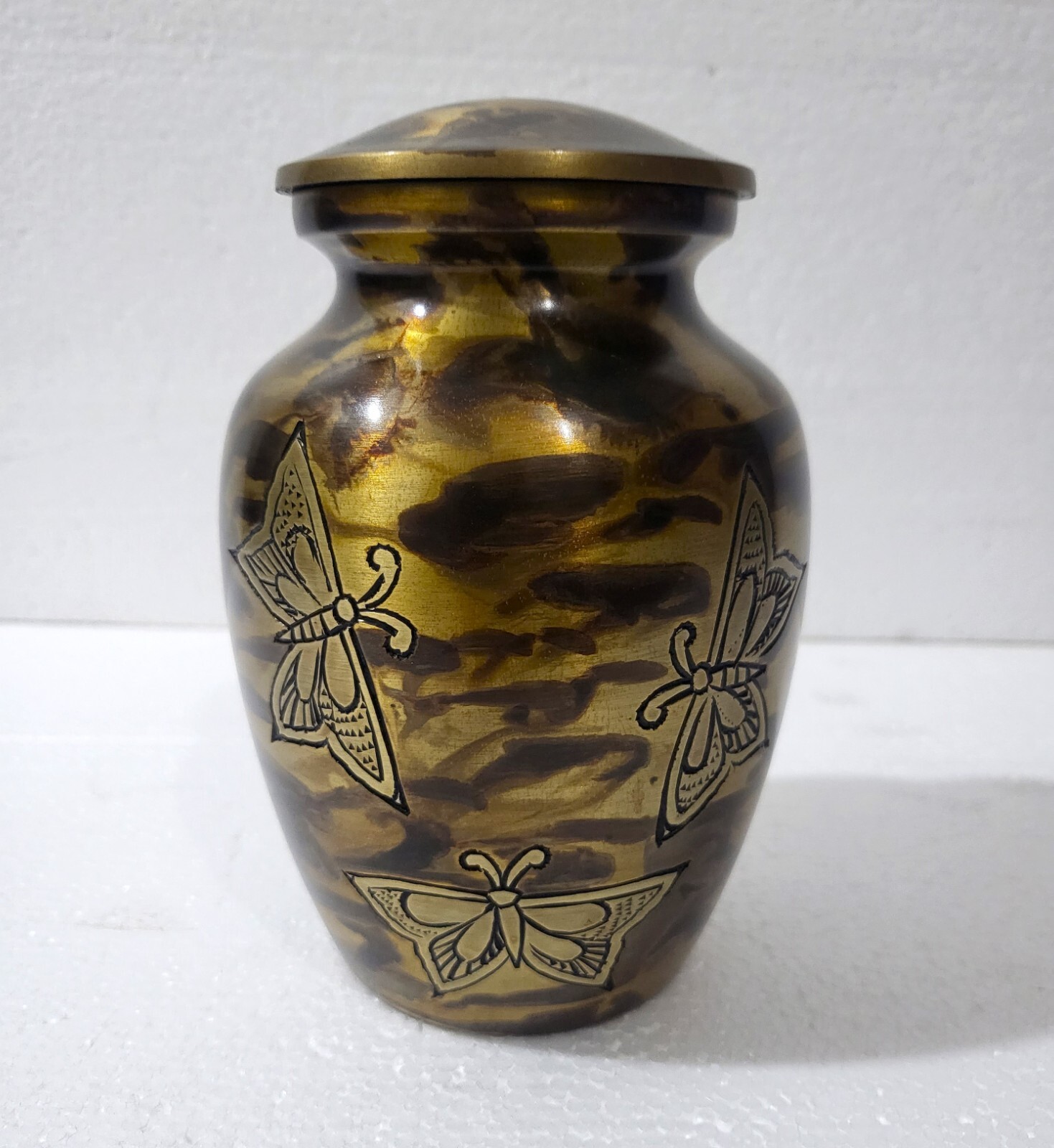 Beautiful Butterfly Urn Human Ashes Small Cremation Urns with Velvet Bag 6 inch