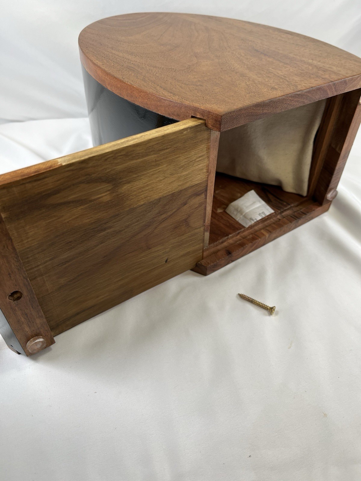Wooden Urn for Ashes Adult up to 250 lbs, Extra Large, Acacia Wood