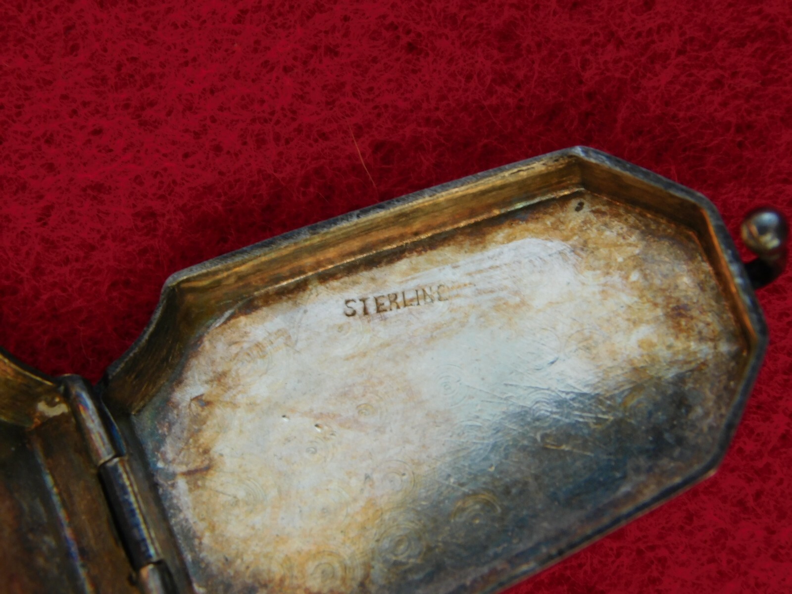 VINTAGE JEWELRY CREMATION OR HAIR 1″ HIGH STERLING SILVER CROSS COFFIN