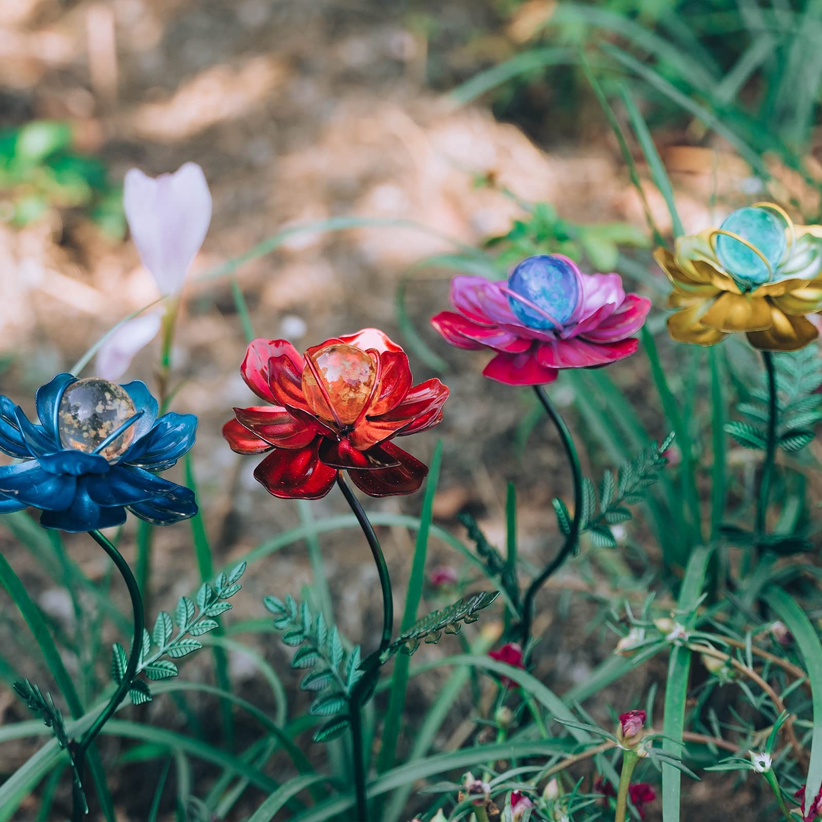 4 Pack Metal Flower Garden Stakes Waterproof Outdoor Decor for Lawn & Yard