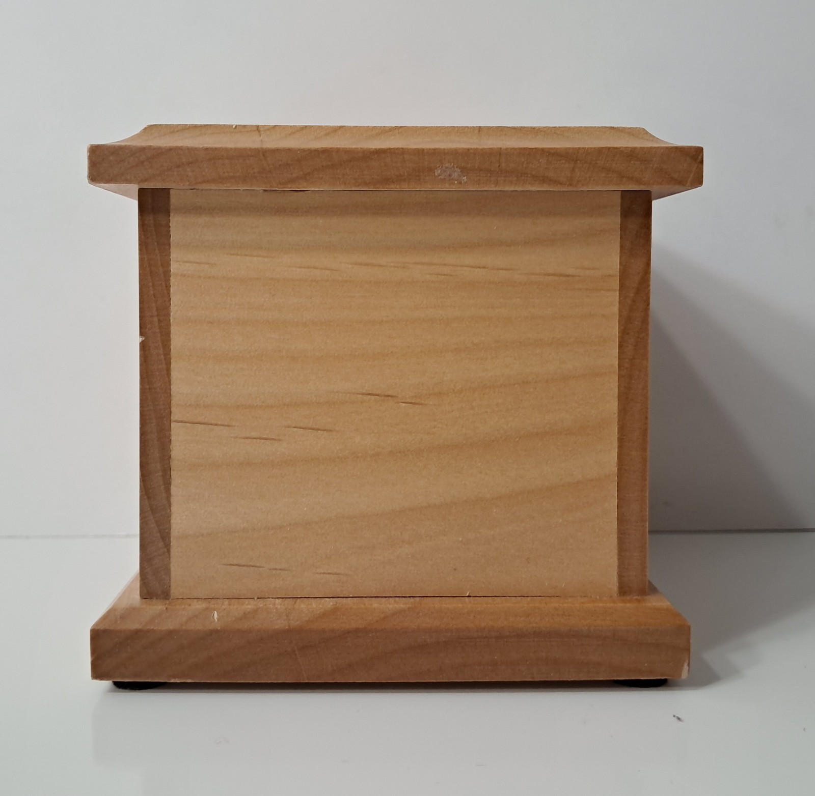 Urn Solid Maple Wood Box (One) Pet Ashes Momentos Montana USA 3.5×4.25×3.75″