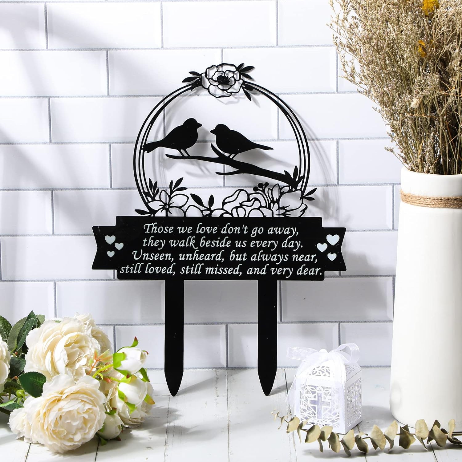 Cardinals Memorial Grave Marker 13.78 x 10.63 Inch Metal Cemetery Decoration for